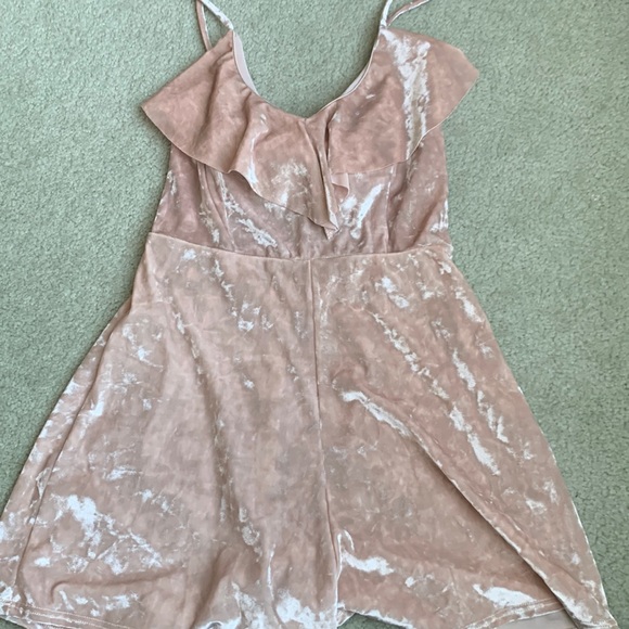 Urban Outfitters velvet romper M - Picture 1 of 2